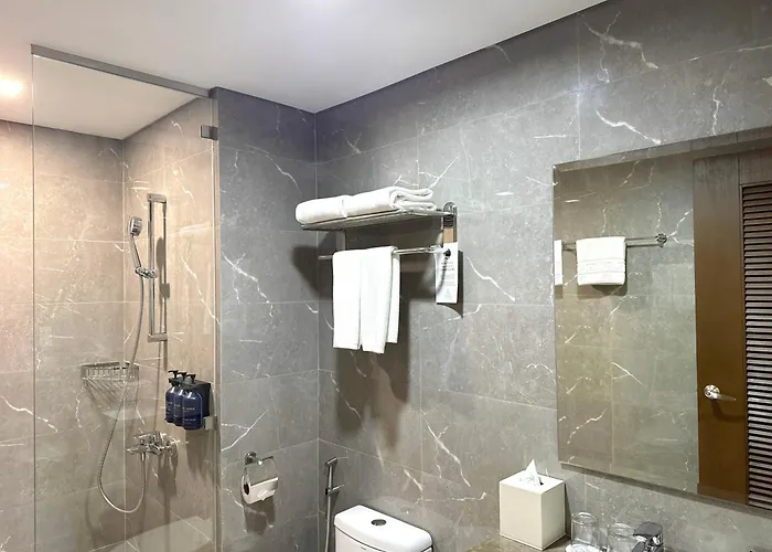 Savea Bay Hotel Manila